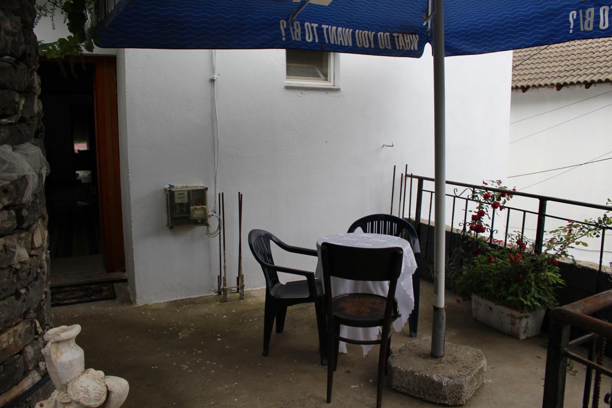 Vila Karagjozi Gjirokastër Exterior foto